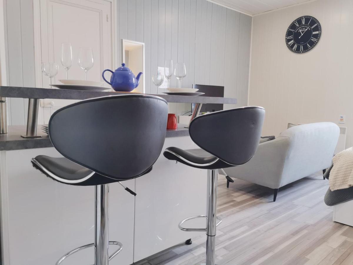 Vittel Loc'S - Le 216, Classe 3 Etoiles Proche Des Thermes Et Tous Commerces Zewnętrze zdjęcie